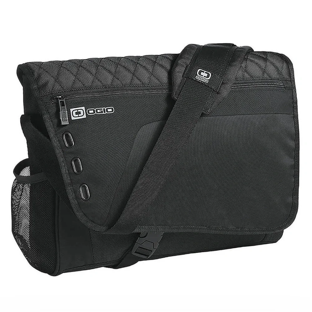 OGIO BLACK VAULT MESSENGER LAPTOP SHOULDER BAG **NWT**
